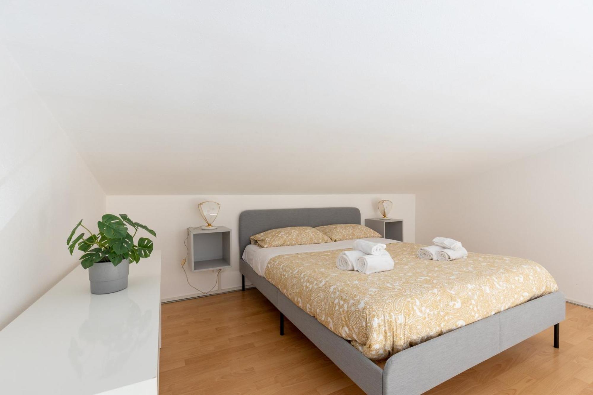 Four Shades Of Pisa Apartments Ngoại thất bức ảnh